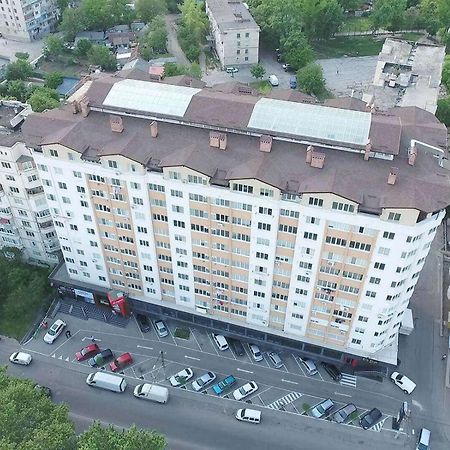 Airport Apartments Taxi تشيسيناو المظهر الخارجي الصورة